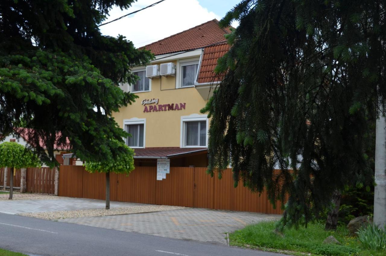 Gázláng Apartman Hajdúszoboszló Esterno foto